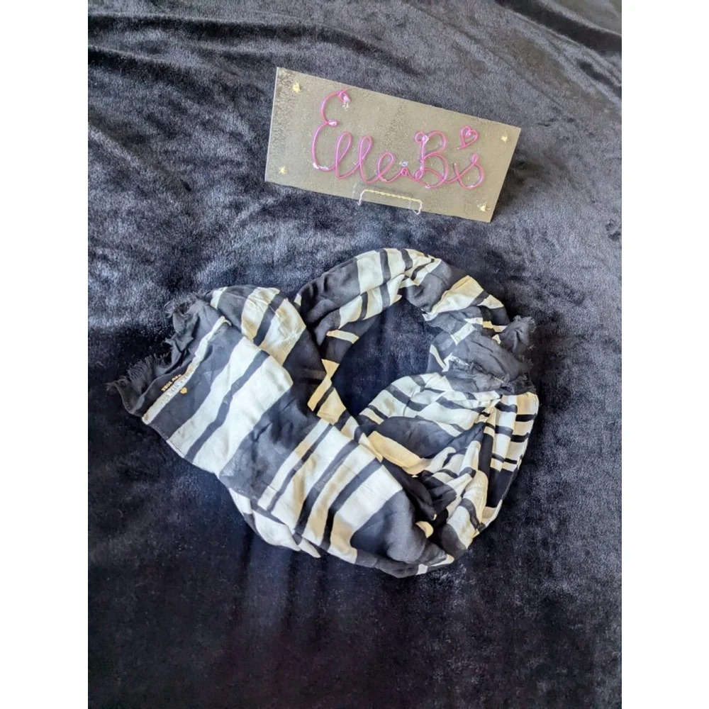 EUC Kate Spade Black White Striped Scarf